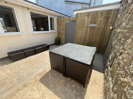 Kingsize bedroom with Ensuite